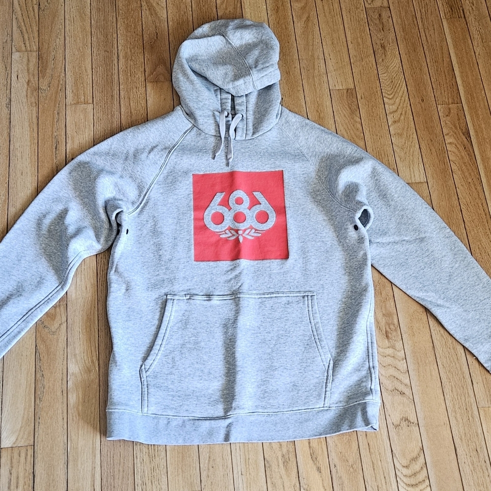 686 guys medium gray and red hoodie